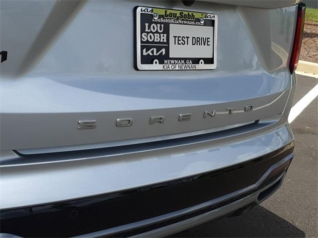 used 2022 Kia Sorento car, priced at $23,059