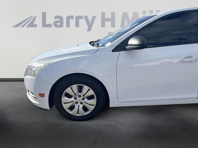 used 2014 Chevrolet Cruze car, priced at $6,262