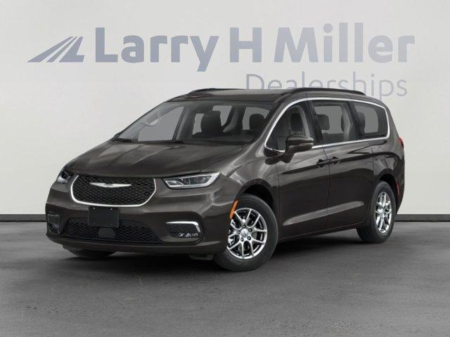 used 2022 Chrysler Pacifica car, priced at $20,628