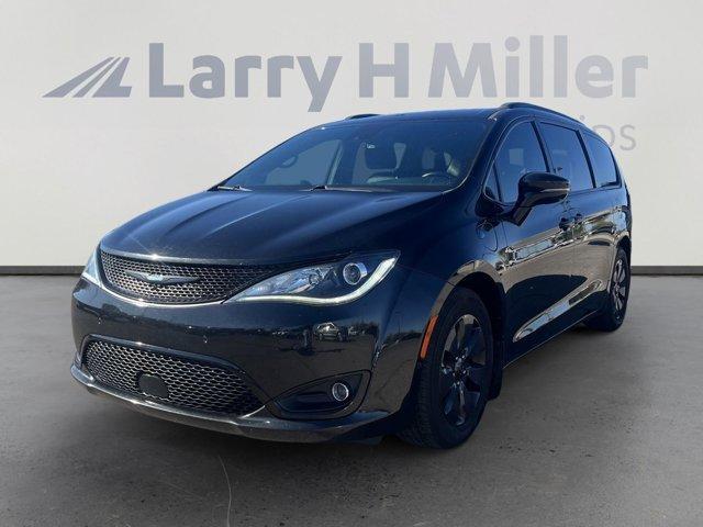 used 2020 Chrysler Pacifica Hybrid car, priced at $20,887