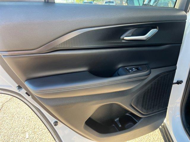 used 2024 Jeep Grand Cherokee car, priced at $28,446