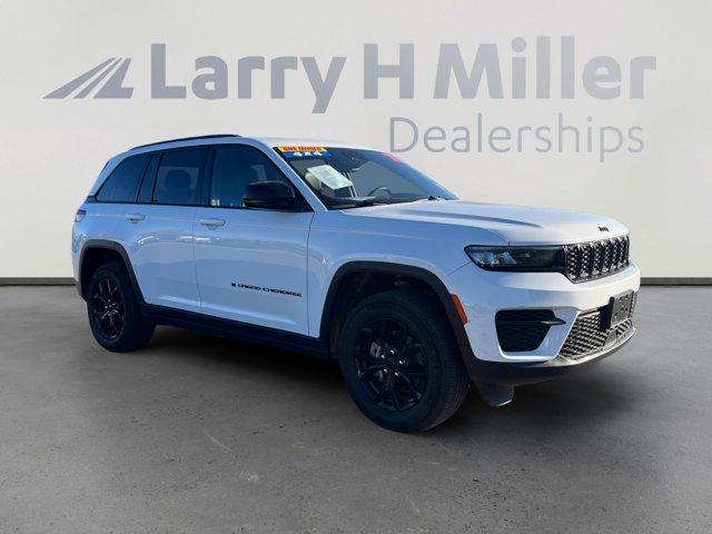 used 2024 Jeep Grand Cherokee car, priced at $28,446