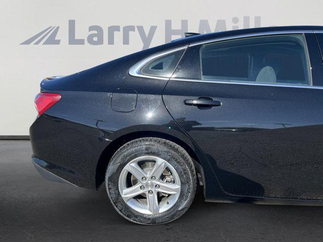 used 2022 Chevrolet Malibu car, priced at $17,300