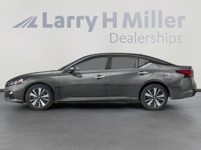 used 2022 Nissan Altima car, priced at $17,773