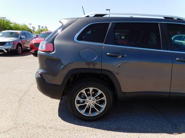 used 2020 Jeep Cherokee car, priced at $19,902