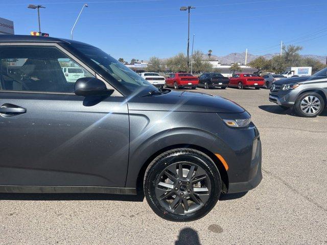 used 2021 Kia Soul car, priced at $16,378