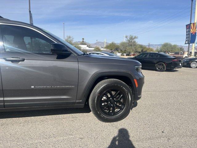 used 2022 Jeep Grand Cherokee L car, priced at $28,090