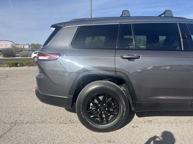 used 2022 Jeep Grand Cherokee L car, priced at $28,090