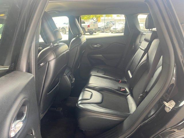 used 2019 Jeep Cherokee car, priced at $14,892