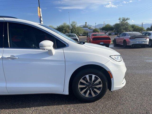 used 2021 Chrysler Pacifica car, priced at $18,772