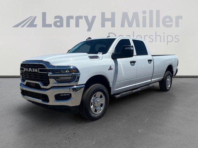 new 2025 Ram 3500 car, priced at $61,674