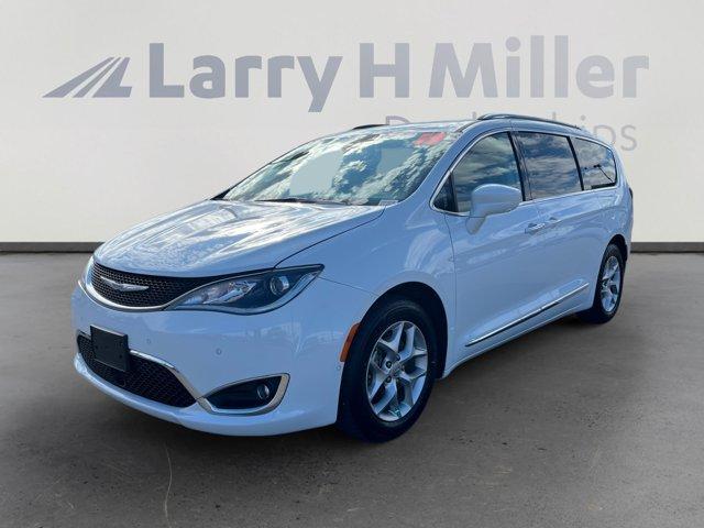 used 2019 Chrysler Pacifica car, priced at $20,119