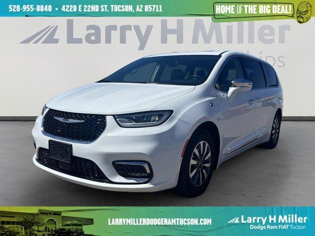 used 2022 Chrysler Pacifica Hybrid car, priced at $28,595