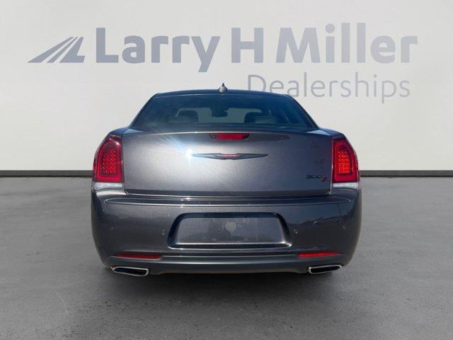 used 2022 Chrysler 300 car, priced at $25,500