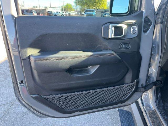used 2022 Jeep Gladiator car, priced at $40,641