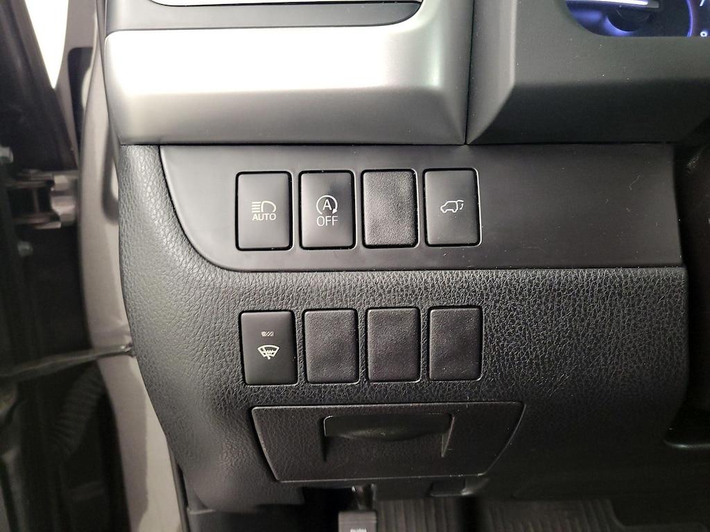 used 2018 Toyota Highlander car, priced at $22,998