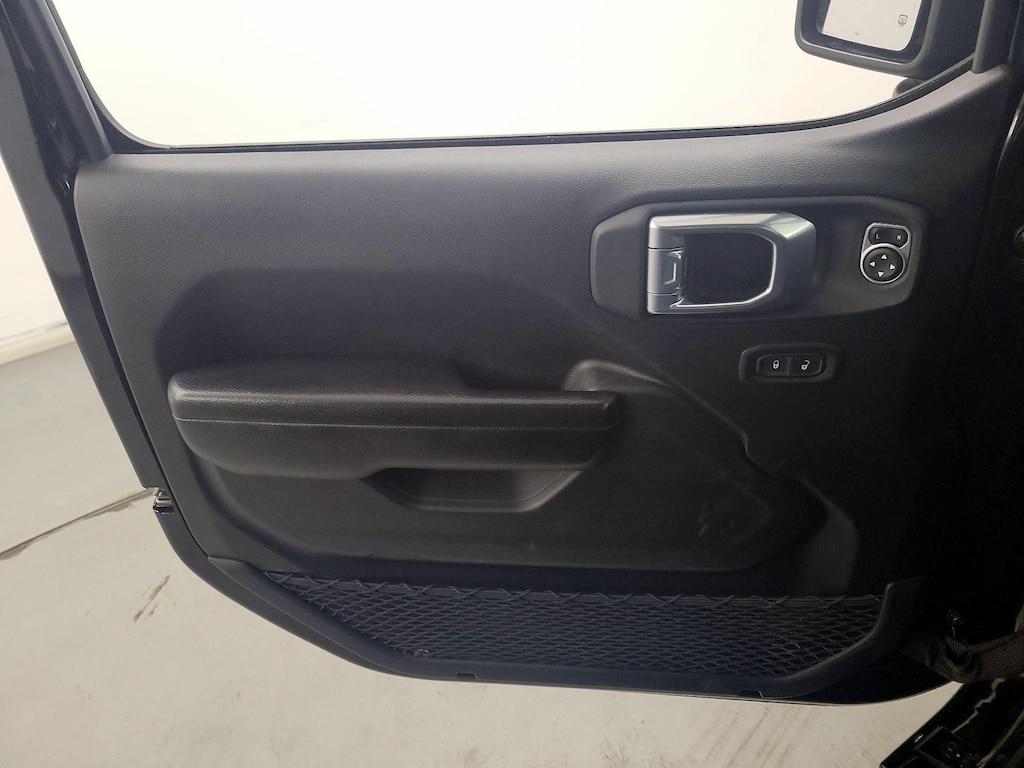 used 2021 Jeep Wrangler car, priced at $32,998