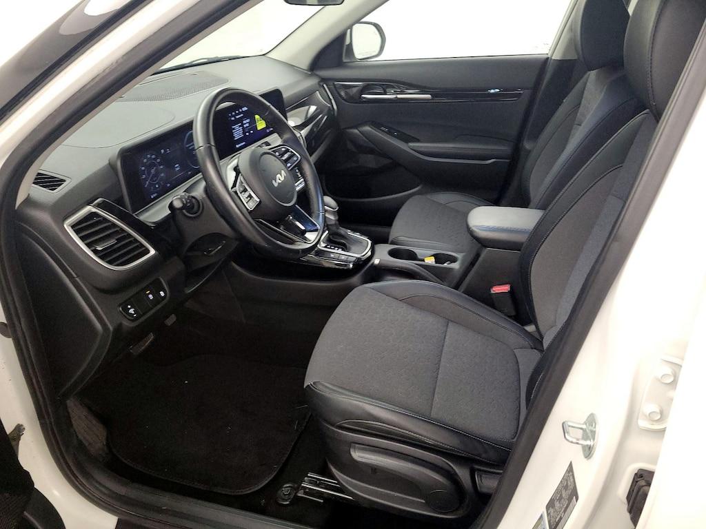 used 2024 Kia Seltos car, priced at $23,998