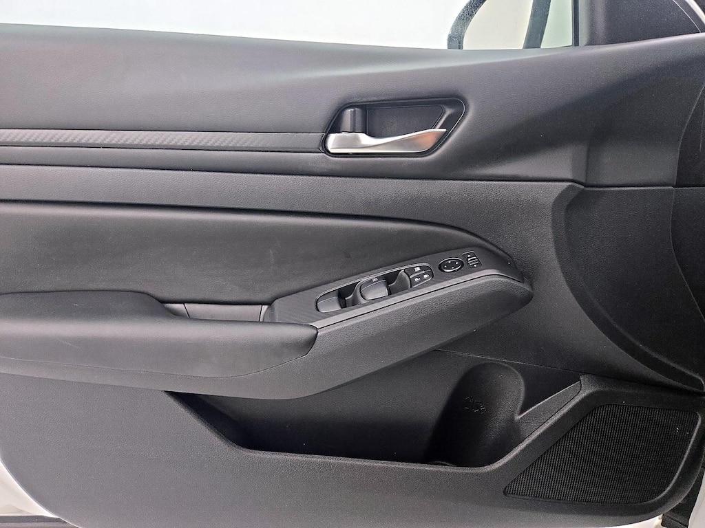 used 2022 Nissan Altima car, priced at $19,998