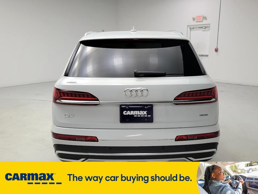 used 2022 Audi Q7 car, priced at $38,998