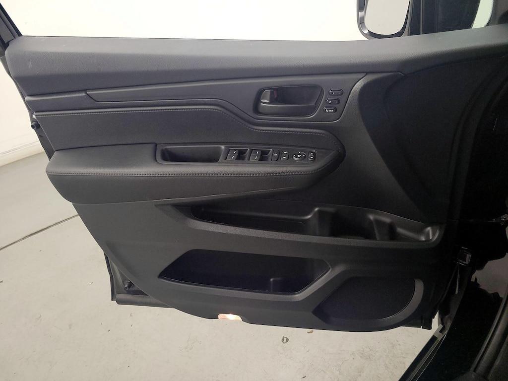 used 2024 Honda Odyssey car, priced at $41,998