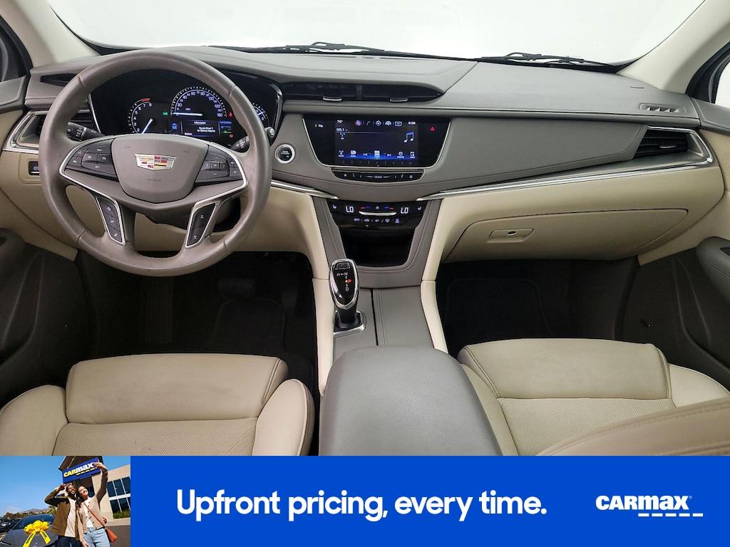 used 2017 Cadillac XT5 car, priced at $16,998