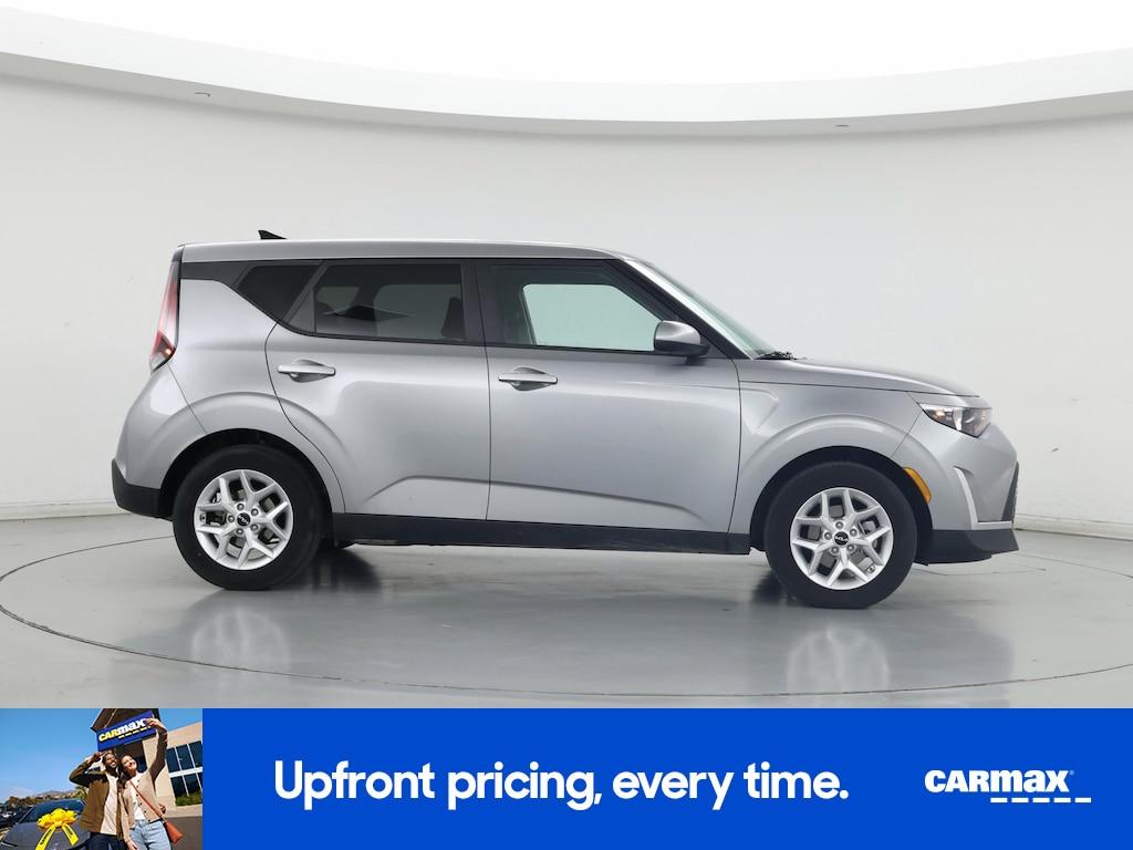 used 2024 Kia Soul car, priced at $19,998