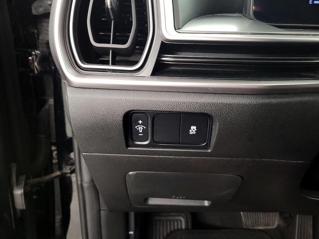 used 2024 Kia Sorento car, priced at $31,998