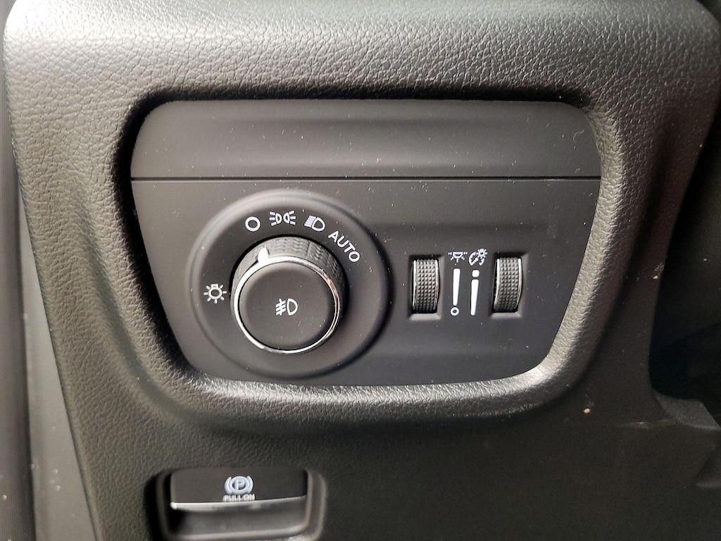 used 2023 Jeep Grand Cherokee car, priced at $32,998