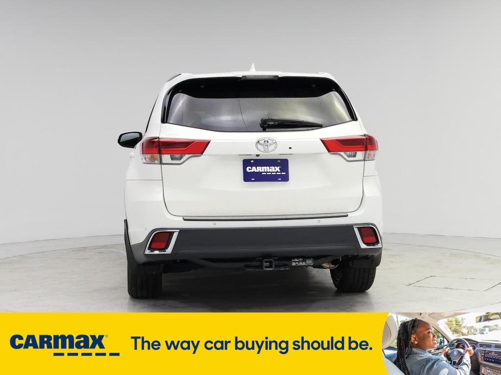 used 2019 Toyota Highlander car, priced at $36,998
