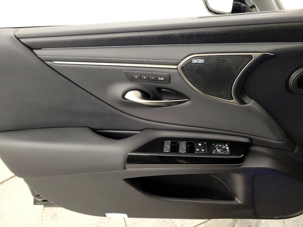 used 2024 Lexus ES 300h car, priced at $49,998