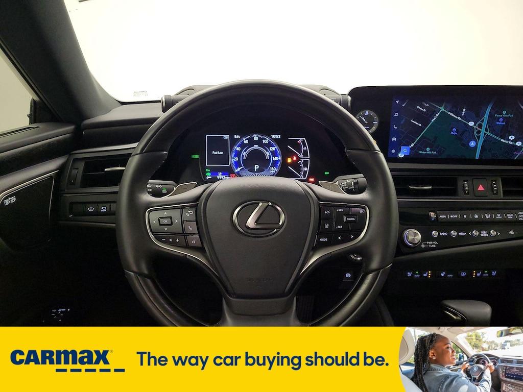 used 2024 Lexus ES 300h car, priced at $49,998
