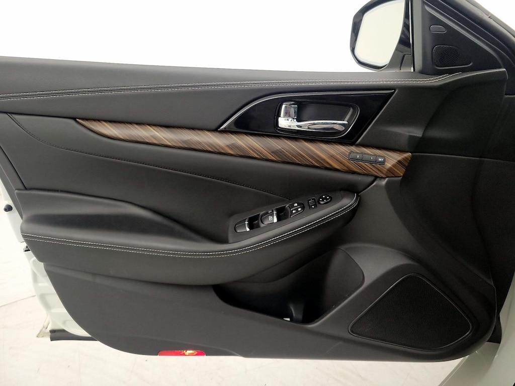 used 2016 Nissan Maxima car, priced at $18,998
