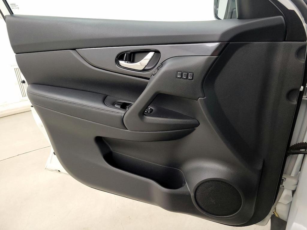 used 2018 Nissan Rogue car, priced at $16,998