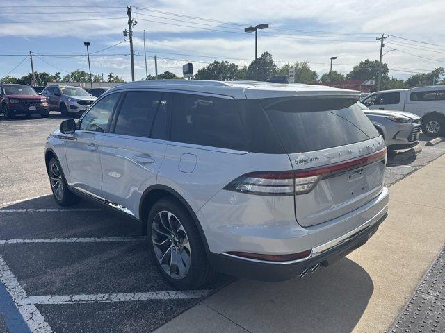 new 2025 Lincoln Aviator car