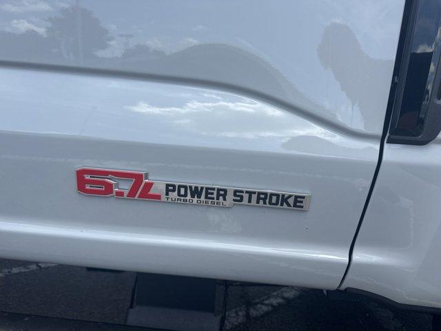 new 2025 Ford F-350 car