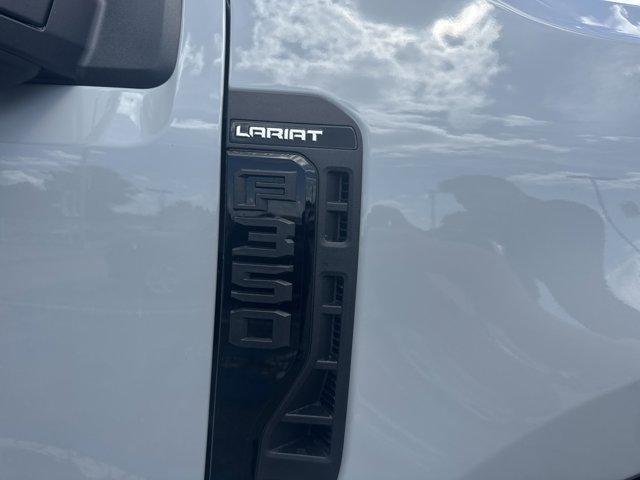new 2025 Ford F-350 car