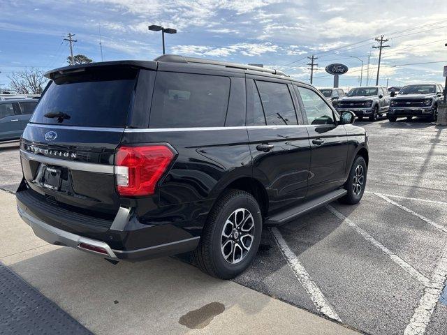 new 2024 Ford Expedition car, priced at $68,588