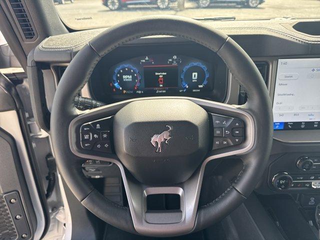 new 2025 Ford Bronco car