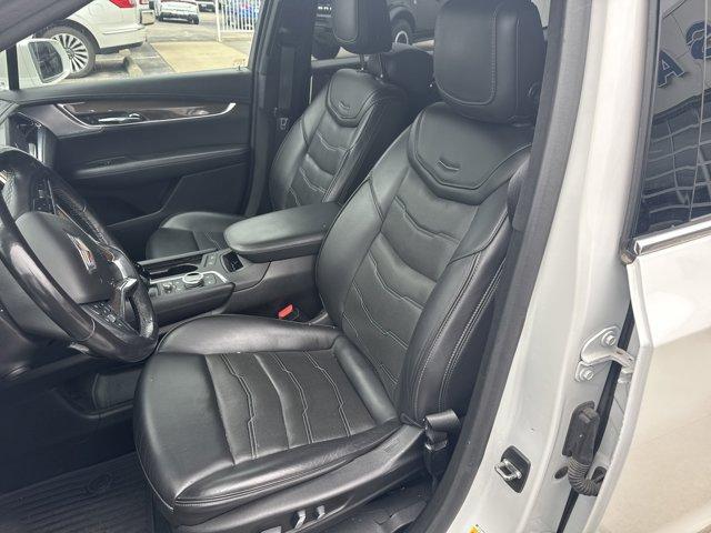used 2020 Cadillac XT6 car, priced at $27,585