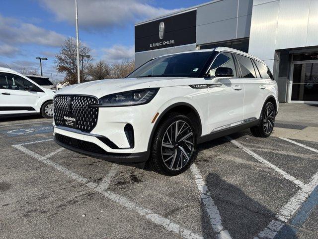 new 2025 Lincoln Aviator car, priced at $79,988