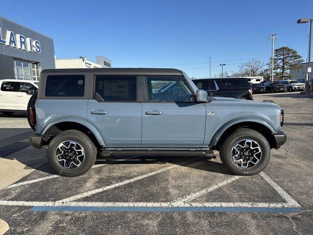 new 2024 Ford Bronco car, priced at $51,239