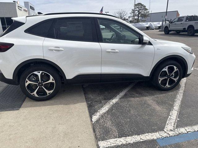 new 2025 Ford Escape car, priced at $36,588