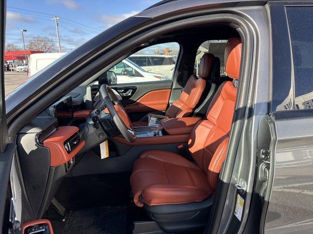 new 2025 Lincoln Aviator car, priced at $79,650