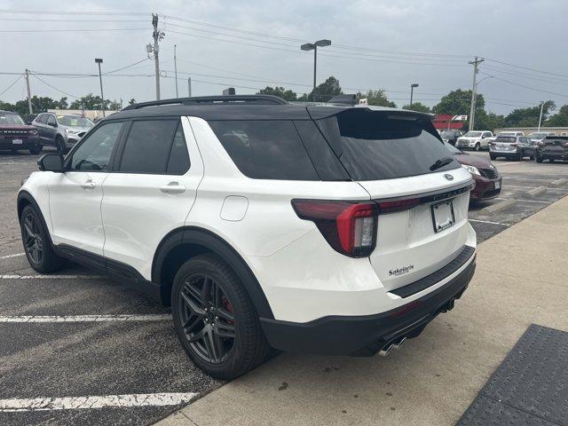 new 2025 Ford Explorer car