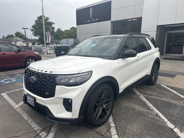 new 2025 Ford Explorer car