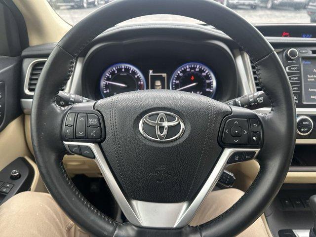 used 2017 Toyota Highlander car, priced at $26,999