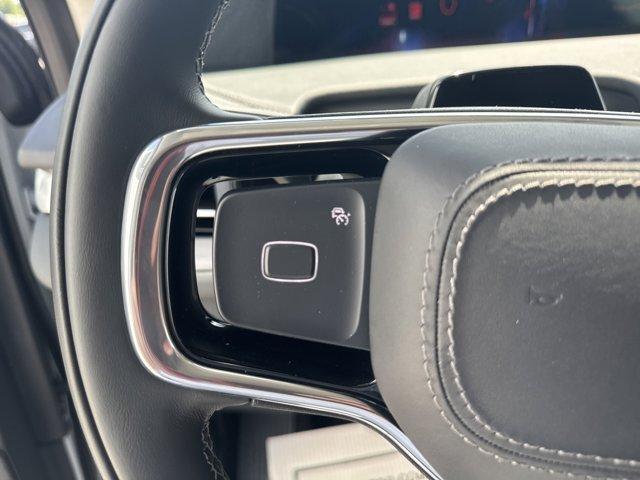 new 2025 Lincoln Navigator L car