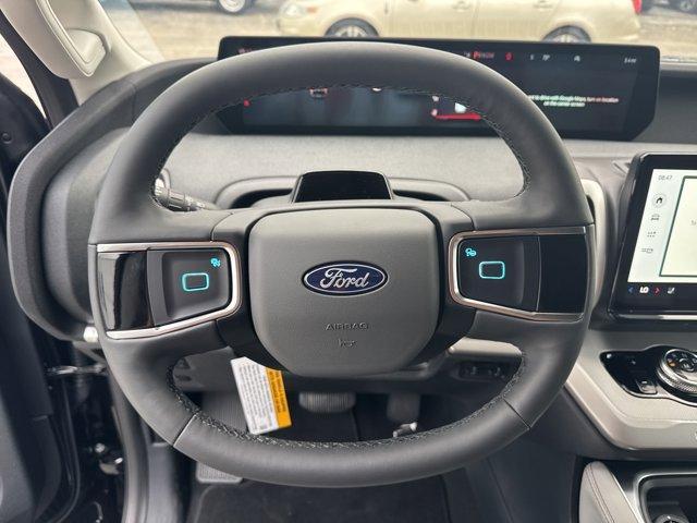new 2025 Ford Expedition Max car