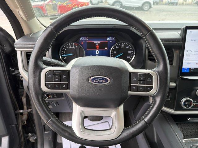used 2024 Ford Expedition car, priced at $48,888